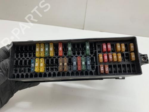 Fuse box AUDI Q3 (8UB, 8UG) 2.0 TFSI quattro | BP39354699E1 - Image 3