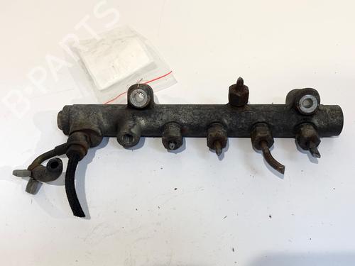injection-rail-honda-civic-vii-hatchback-eu-ep-ev-2000-2001-2002-2003-2004-2005-2006-39298541 main image