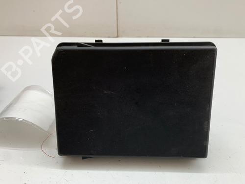 Fuse box RENAULT CLIO V (B7_) 1.0 LPG (B7MT) | BP39704013E1 - Image 2