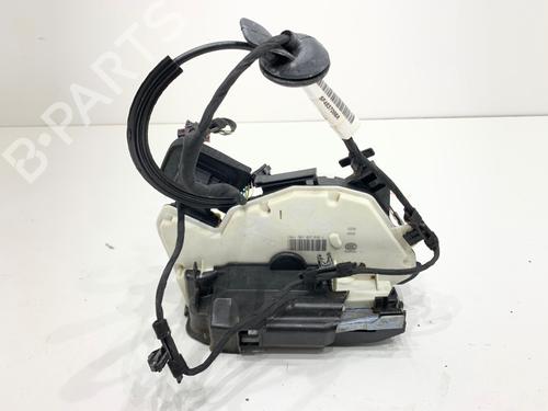 front-right-lock-seat-leon-5f1-2012-2013-2014-2015-2016-2017-2018-2019-2020-2021-39338340 main image