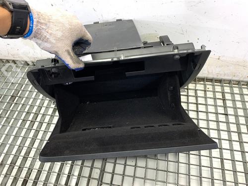 Glove box VW PASSAT B8 Variant (3G5, CB5) 1.5 TSI | BP39294779C95 - Image 2