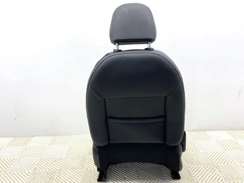 Right front seat PEUGEOT 2008 I (CU_) 1.2 THP 130 / PureTech 130 | BP39334851C16 - Image 6