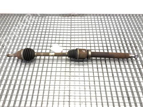 Used Right front driveshaft Right front driveshaft FORD FOCUS III Turnier 1.0 EcoBoost (125 hp) 39329550 39329550