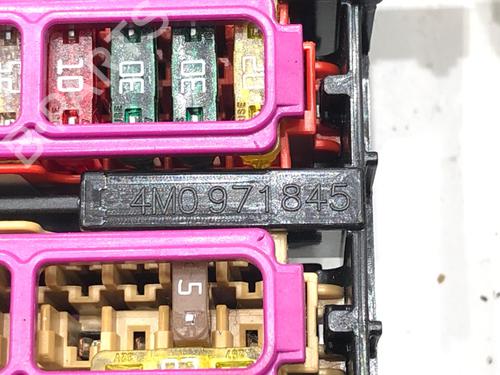 Fuse box AUDI Q7 (4MB, 4MG, 4MQ) 3.0 TDI quattro | BP39285932E1 - Image 4