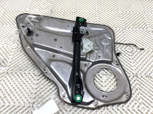 Used Rear right window mechanism Rear right window mechanism MERCEDES-BENZ E-CLASS (W212) E 200 NGT (212.035) (156 hp) 39338447 39338447