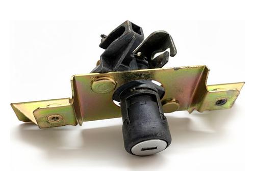 Used Tailgate lock Tailgate lock MASERATI 3200 GT Coupe 3.2 Biturbo V8 32V (369 hp) 39361406 39361406
