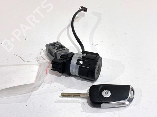 switch-citroen-c5-iii-rd_-2008-2009-2010-2011-2012-2013-2014-2015-2016-2017-39345659 main image