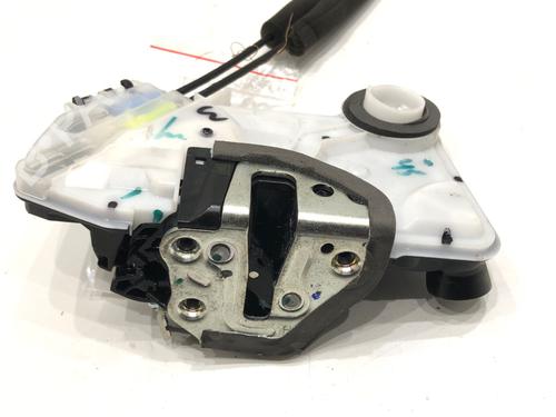 front-right-lock-toyota-corolla-hatchback-_e21_-_ea1_-_eh1_-2018-39287319 main image