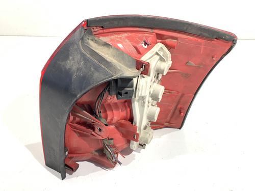 Left taillight AUDI A4 B6 (8E2) 1.9 TDI | BP39643259C34 - Image 4