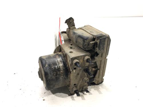 ABS pump VW BORA Variant (1J6) 1.9 TDI | BP39273586M43 - Image 2