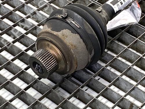 Right front driveshaft AUDI A5 (8T3) 3.0 TDI quattro | BP39320506M39 - Image 2