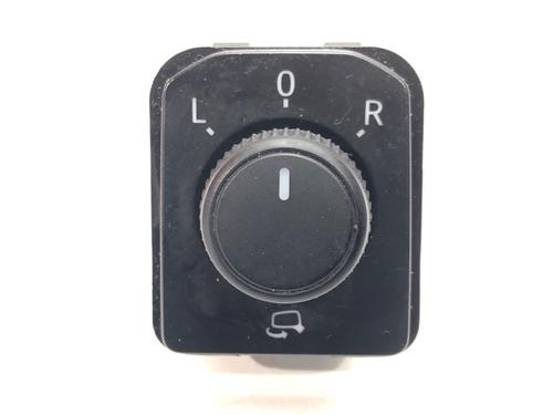 mirror-switch-seat-arona-kj7-kjp-2017-39280850 main image