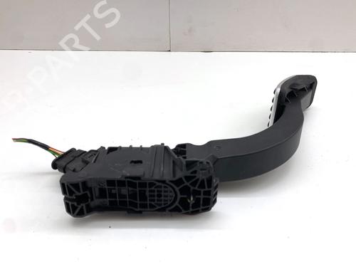 Pedal TESLA MODEL Y (5YJY) EV | BP39353305I4 - Image 2