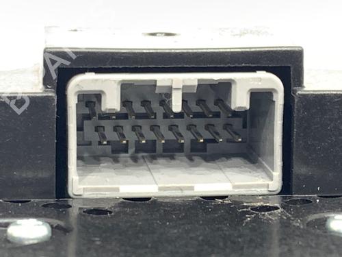 Switch VOLVO V90 II Estate (235) D3 | BP39302687I30 - Image 3