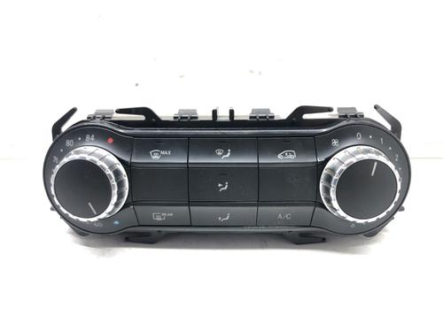 Used Climate control Climate control MERCEDES-BENZ CLA Coupe (C117) CLA 250 4-matic (117.346) (211 hp) 39272456 39272456