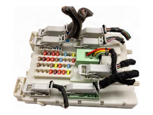 Used Fuse box Fuse box VOLVO V40 Hatchback (525) D2 (114 hp) 40489290 40489290
