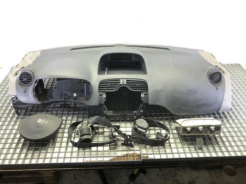 Used Dashboard Dashboard 39280959 39280959