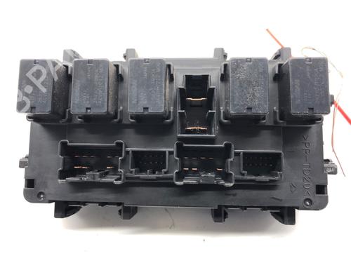 Fuse box INFINITI Q50 50 Hybrid AWD | BP39326352E1 - Image 2