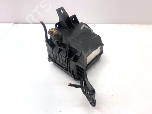 Fuse box PEUGEOT 2008 I (CU_) 1.2 THP 110 / PureTech 110 | BP39319634E1 - Image 3