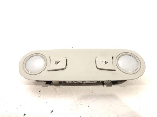interior-roof-light-audi-a4-b8-avant-8k5-2007-2008-2009-2010-2011-2012-2013-2014-2015-2016-2017-39272778 main image