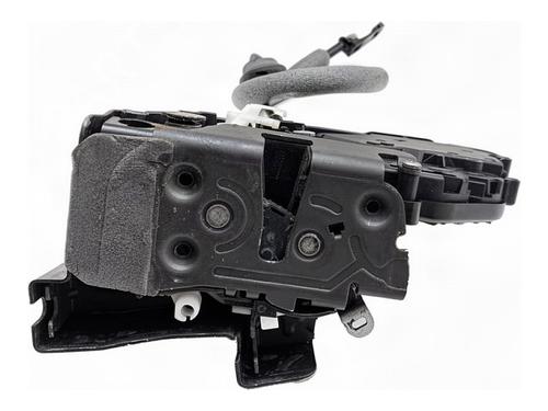 Used Front left lock Front left lock 39642990 39642990