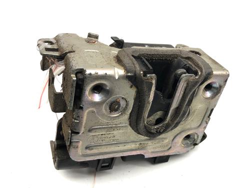 front-left-lock-dacia-duster-hs_-2010-2011-2012-2013-2014-2015-2016-2017-2018-39325226 main image