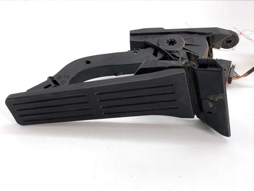 pedal-kia-ceed-jd-2012-2013-2014-2015-2016-2017-2018-39353415 main image