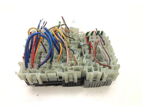 Used Fuse box Fuse box 39269981 39269981