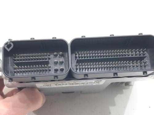 Engine control unit (ECU) BMW 3 Touring (F31) 320 d | BP39283029M57 - Image 3