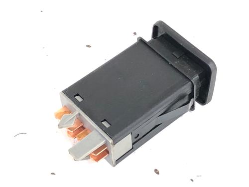 Warning switch SEAT LEON (1M1) 1.9 TDI | BP39297197I22 - Image 2