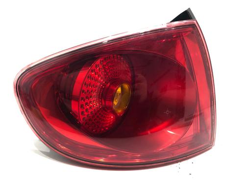 left-taillight-seat-altea-5p1-2004-2005-2006-2007-2008-2009-2010-2011-2012-2013-2014-2015-39347296 main image
