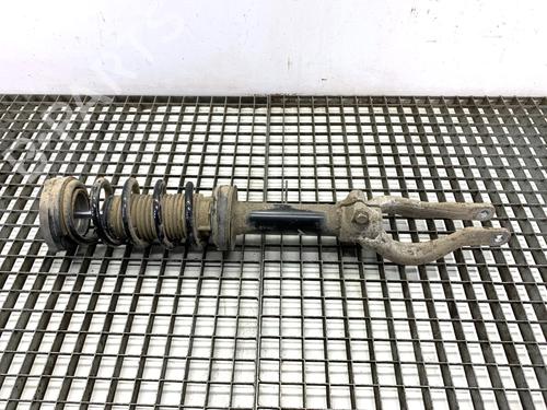 Used Right front shock absorber Right front shock absorber BMW 5 (G30, F90) 520 d xDrive (190 hp) 39323506 39323506