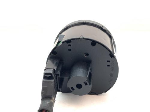 Headlight switch VW TOURAN (1T3) 2.0 TDI | BP39364008I24 - Image 2
