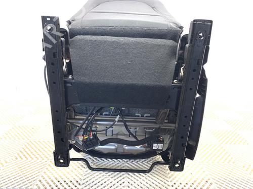 Right front seat MAZDA 2 Hatchback (DL, DJ) 1.5 SKYACTIV-G | BP40250153C16 - Image 7