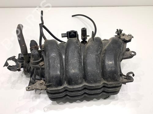 Used Intake manifold Intake manifold TOYOTA YARIS (_P13_) 1.3 (NSP130_, NSP130) (99 hp) 39307056 39307056