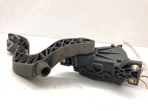 Pedal VW PASSAT B5 Variant (3B5) 2.8 V6 | BP40488510I4 - Image 2