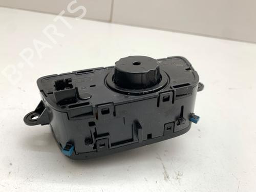 Headlight switch AUDI Q5 Sportback (FYT) 55 TFSI e quattro | BP39363966I24 - Image 3