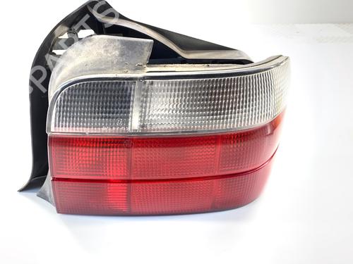 Used Right taillight Right taillight 39332606 39332606