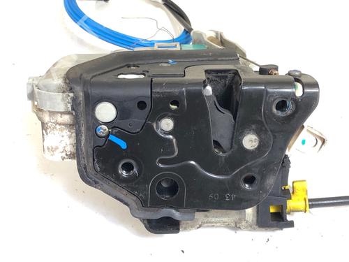 front-left-lock-audi-a4-b8-8k2-2007-2008-2009-2010-2011-2012-2013-2014-2015-2016-2017-39295892 main image