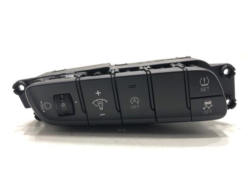 headlight-switch-hyundai-i30-estate-pde-2017-39308330 main image
