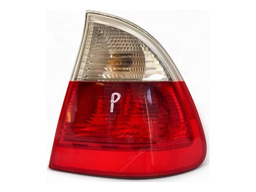 right-taillight-bmw-3-touring-e46-1999-2000-2001-2002-2003-2004-2005-39762988 main image