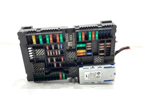 Used Fuse box Fuse box 39348101 39348101
