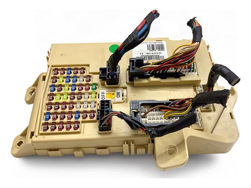 Used Fuse box Fuse box 39643138 39643138