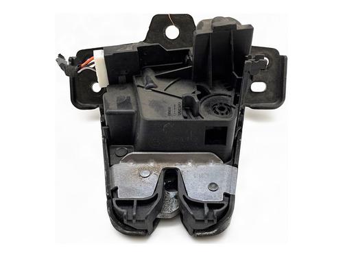 tailgate-lock-volvo-s60-iii-224-2019-39362799 main image