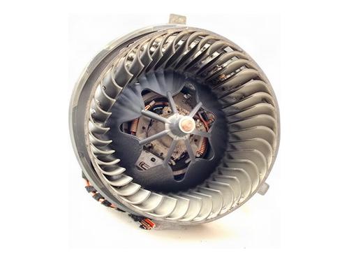 heater-blower-motor-seat-leon-1p1-2005-2006-2007-2008-2009-2010-2011-2012-2013-39374449 main image