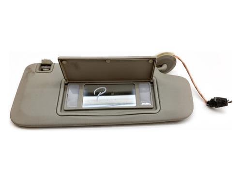 Used Right sun visor Right sun visor 39355260 39355260
