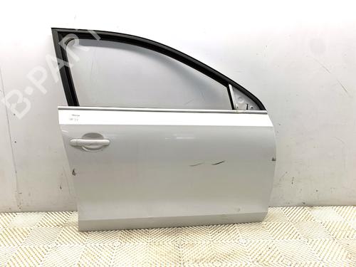 right-front-door-vw-jetta-iv-162-163-av3-av2-2008-2009-2010-2011-2012-2013-2014-2015-2016-2017-2018-2019-39338571 main image