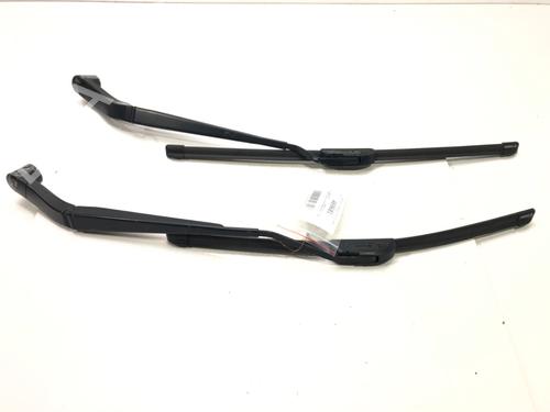 Used Front windshield wiper arm Front windshield wiper arm 39270174 39270174