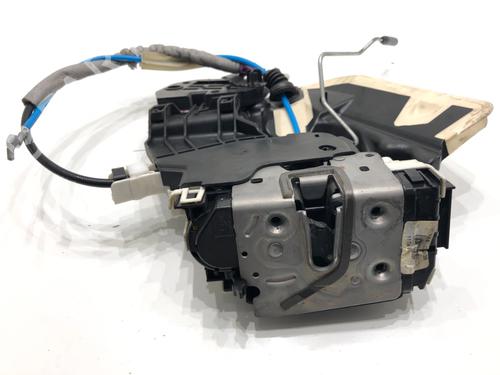 rear-right-lock-mercedes-benz-cla-coupe-c117-2013-2014-2015-2016-2017-2018-2019-39321723 main image