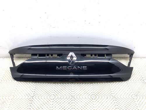 Used Tailgate trim Tailgate trim 39302240 39302240